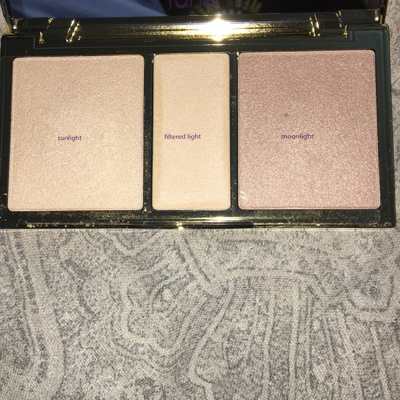 tarte Other - 1 LEFT!! NIB TARTE SKIN TWINKLE HIGHLIGHT PALETTE